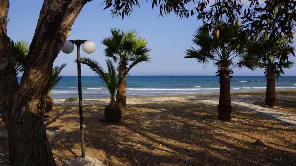 ペルボニア Maria Petros Beach Housesヴィラ エクステリア 写真