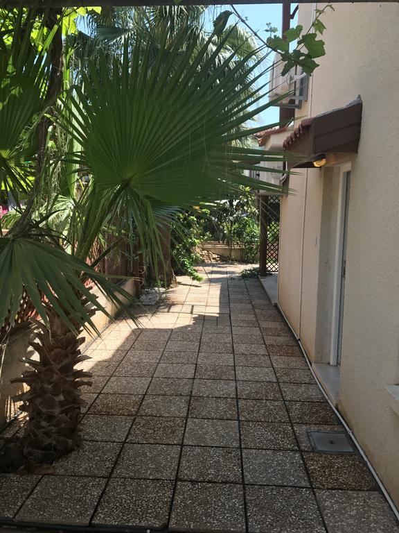 ペルボニア Maria Petros Beach Housesヴィラ エクステリア 写真